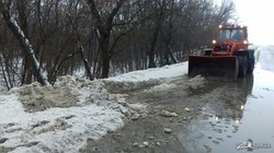 Как расчищают от снега трассы в Харьковской области (ФОТО, ВИДЕО)