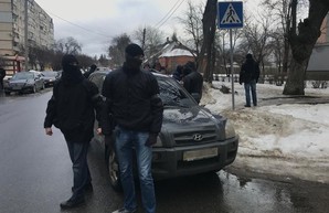 В Харькове ликвидирована группировка, которая терроризировала предпринимателей – СБУ