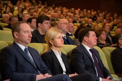 Харьковские предприятия справедливо считаются флагманами украинской экономики - Порошенко