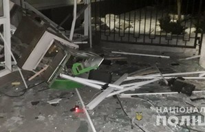 В Харькове ночью взорвали два банкомата (ФОТО)