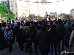 Более тысячи харьковчан вышли на акцию протеста против подорожания проезда в общественном транспорте (ФОТО)