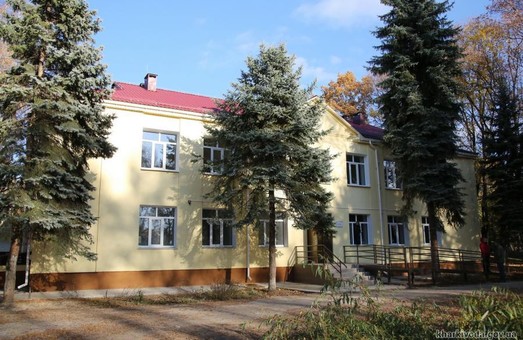Светличная: 12 семей переселенцев получили квартиры в Красноградском районе
