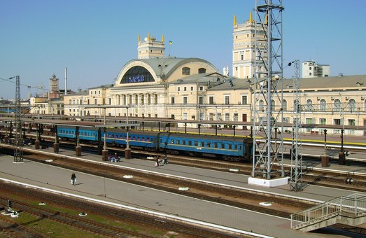 Железнодорожное сообщение Мариуполь – Харьков станет ежедневным