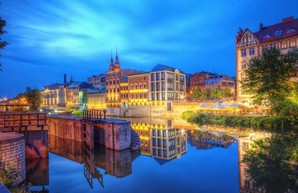 Из Харькова в Польшу пустили еще один автобус