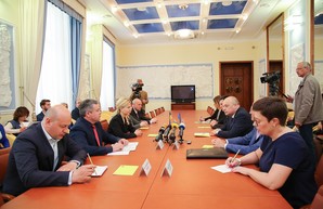 Светличная обсудила с главой делегации КМЕС  реализацию программ безопасности на Харьковщине