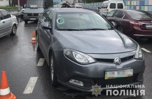 В Харькове иномарка сбила молодого человека на пешеходном переходе (ФОТО)