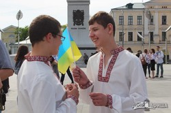 Парад вышиванок в Харькове (ФОТО)