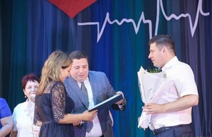 Медиков Харьковщины поздравили с профессиональным праздником (ФОТО, ВИДЕО)
