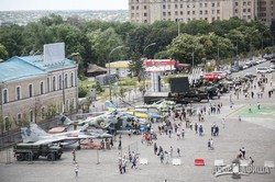 На площади Свободы состоялся торжественный выпуск офицеров (ФОТО)