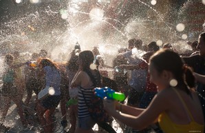 «Никто не уйдет сухим!» Парк Горького приглашает харьковчан на «Экватор лета»