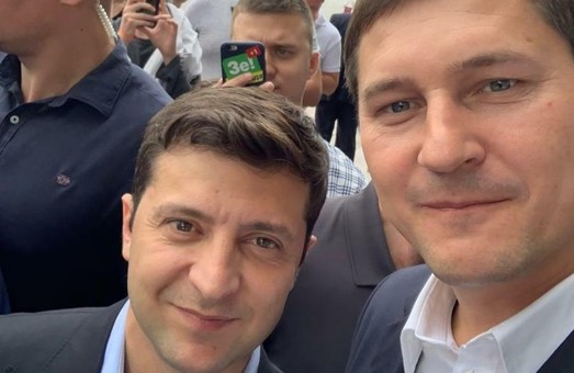 Харьковский кандидат от партии «Слуга народа» рассказал о блиц-встрече с Зеленским в Днепре