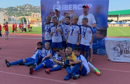 Юные харьковчане завоевали кубок Iber Cup Barcelona