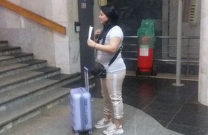 У пассажиров харьковского метро выпрашивают деньги «на проезд домой» (ФОТО, ВИДЕО)