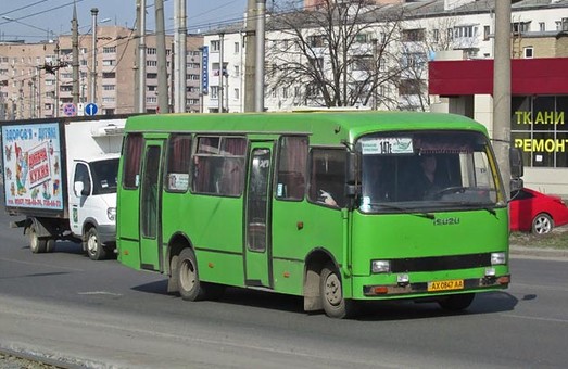 Харьковчане недовольны перевозчиком: часто ломаются
