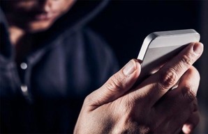 Пожилой харьковчанин попался на популярный трюк аферистов