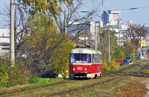 Из харьковского трамвая сняли пассажира за хулиганство