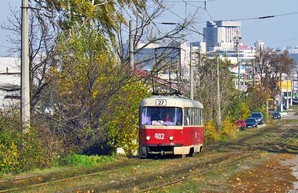 Из харьковского трамвая сняли пассажира за хулиганство