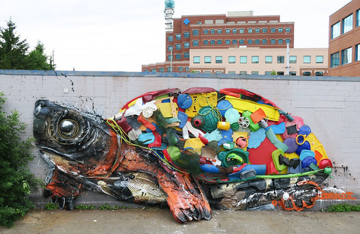 На необычном фестивале покажут мусорные инсталляции