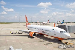 Пятнадцатилетний путешественник стал миллионным пассажиром харьковского аэропорта Ярославского