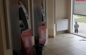 В Харькове грабители снова атаковали банкомат (ФОТО)