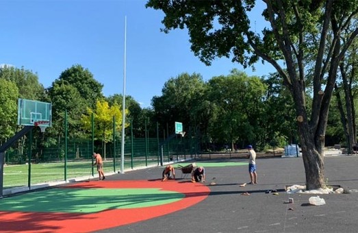 Жителям Харькова не хватает баскетбольных площадок