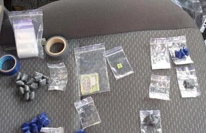 Поймали на горячем: в Харькове разоблачили закладчиков