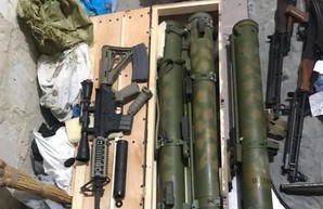 Стрельба на Клочковской: найден склад оружия погибшего стрелка (ФОТО)