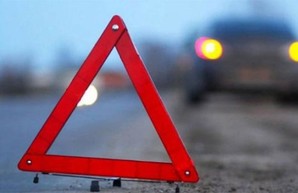 Под Харьковом «Волга» врезалась в автобус с десятками пассажиров