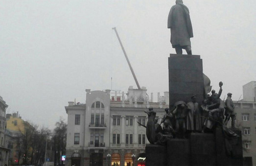Скандальная стройка: в Харькове - снова конфликт вокруг памятника архитектуры (ФОТО)
