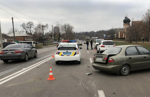 Жуткое ДТП с детьми в Харькове: очевидцев аварии просят отозваться