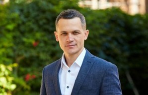 Кучер - заместителю главы облсовета: «Прочитайте «Черный Лебедь» - о линейном мышлении»