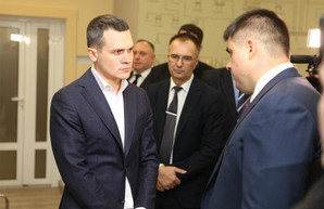 Кучер пообещал лично спрашивать с главы «Харьковоблэнерго» за скорость каждого подключения