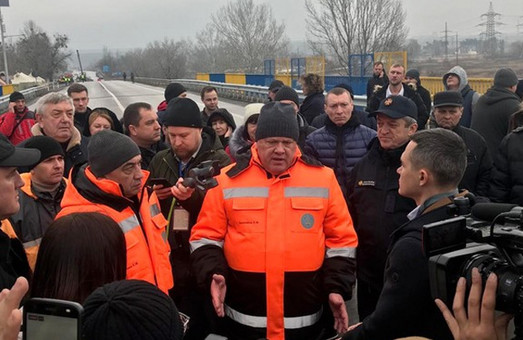 Главного дорожника Харьковщины уволили перед открытием моста