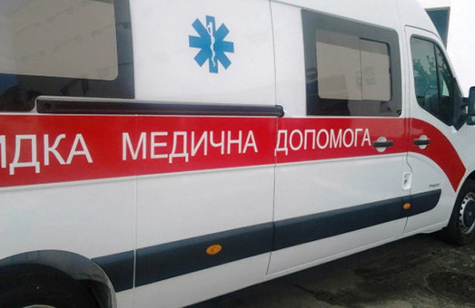 На Харьковщине напали на медиков скорой помощи