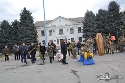 На Харьковщине простились с погибшей на Донбассе боевым медиком Клавдией Сытник (ФОТО)