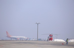 Не надо искать конспирологии: Аваков рассказал о странных маневрах самолета из Уханя