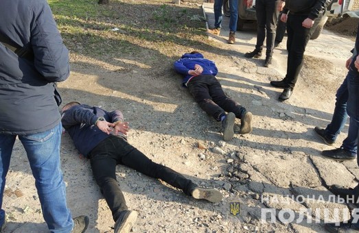 Полиция задержала двоих подозреваемых в убийстве девушки (ФОТО, ВИДЕО)