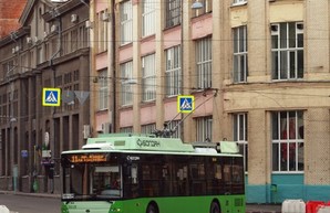 В Харькове реконструируют несколько трамвайных переездов