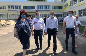 Ремонт Краснопавловскго лицея, который растянулся на три года, завершат к 1 сентября – Кучер