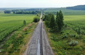 Начат текущий ремонт на автомобильной дороге Мерефа-Змиев (ФОТО)