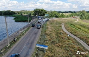 На Харьковщине приступили к ремонту дороги Чугуев – Печенеги – Великий Бурлук (ФОТО)