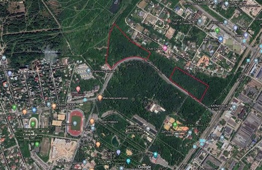 Чья земля: два участка возле парка Горького не вернули в коммунальную собственность – ХАЦ