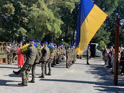 В Харьковской области почтили память защитников Украины (ФОТО)