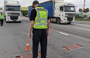 В Харьковской области начал работать первый передвижной весовой комплекс для фур (ФОТО)