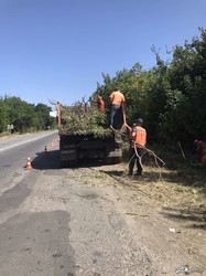 На дорогах Харьковщины продолжается ямочный ремонт (ФОТО)