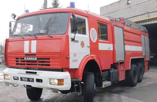 Харьковские спасатели предотвратили еще один лесной пожар (ФОТО)