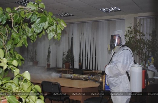 В Харьковских школах проводят дезинфекцию помещений