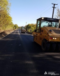 На Харьковщине продолжается ремонт дороги Изюм - Барвенково (ФОТО)