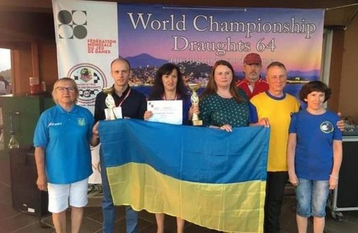Харьковчанка завоевала три золотые медали чемпионата мира по шашкам