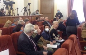 В Харькове придумали, как провести первую сессию горсовета без мэра